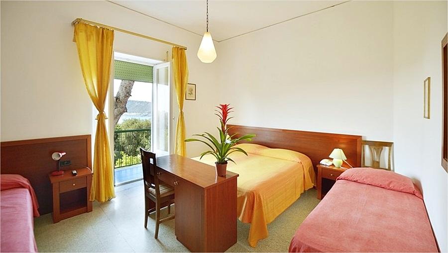 Riviera 3* Procida
