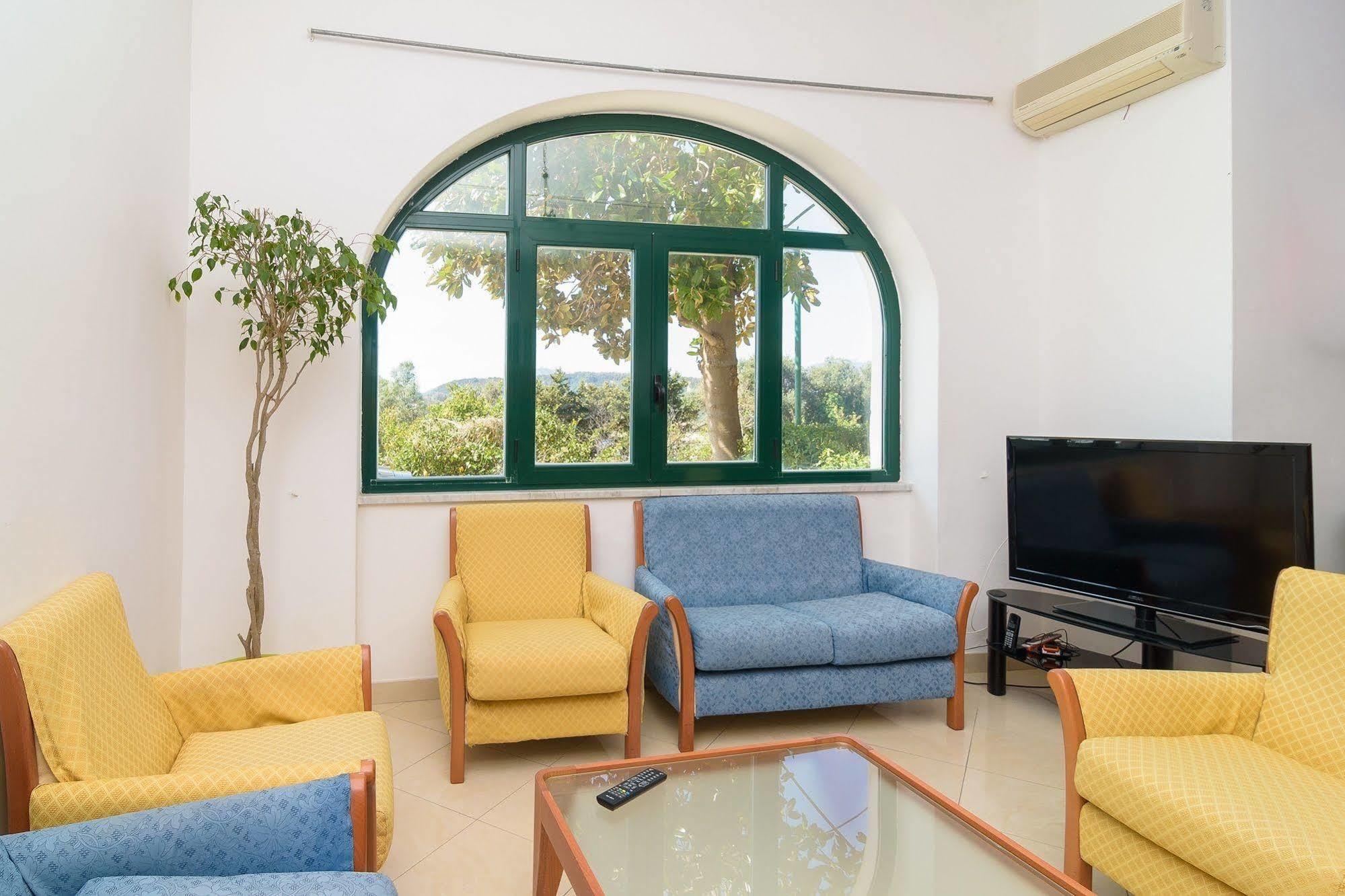 Riviera Hotel 3*